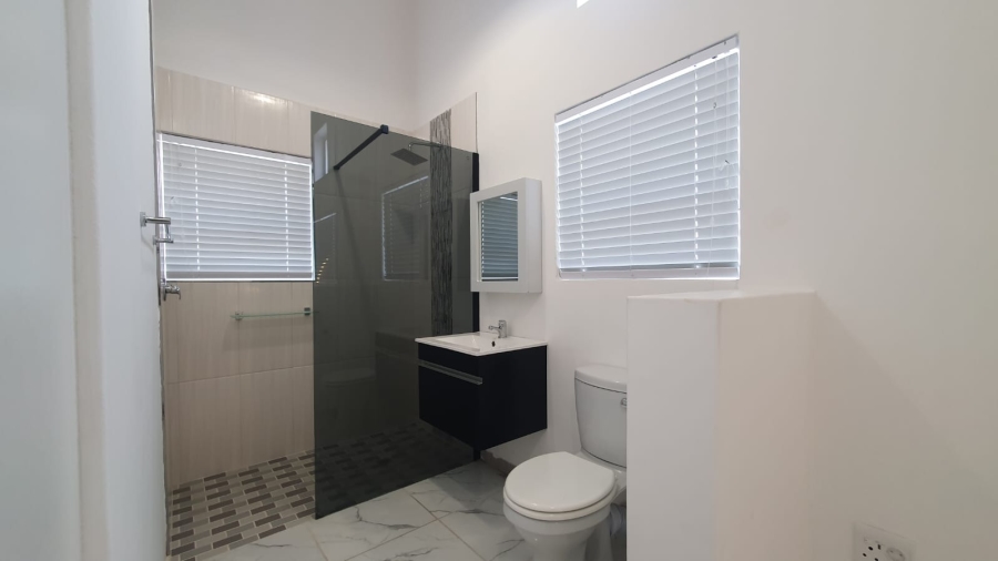 2 Bedroom Property for Sale in Lampiesbaai Western Cape